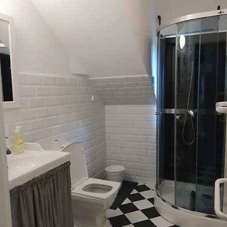 Z Sauna I Jacuzzi Na Wylacznosc 펜션